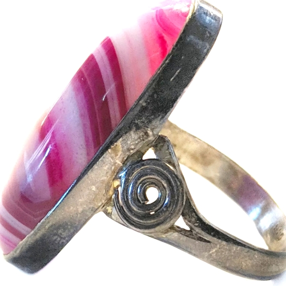 Elongated Hot Pink Fuchsia Banded Botswana Agate Gemstone 925 Silver Ring - Picture 2 of 5